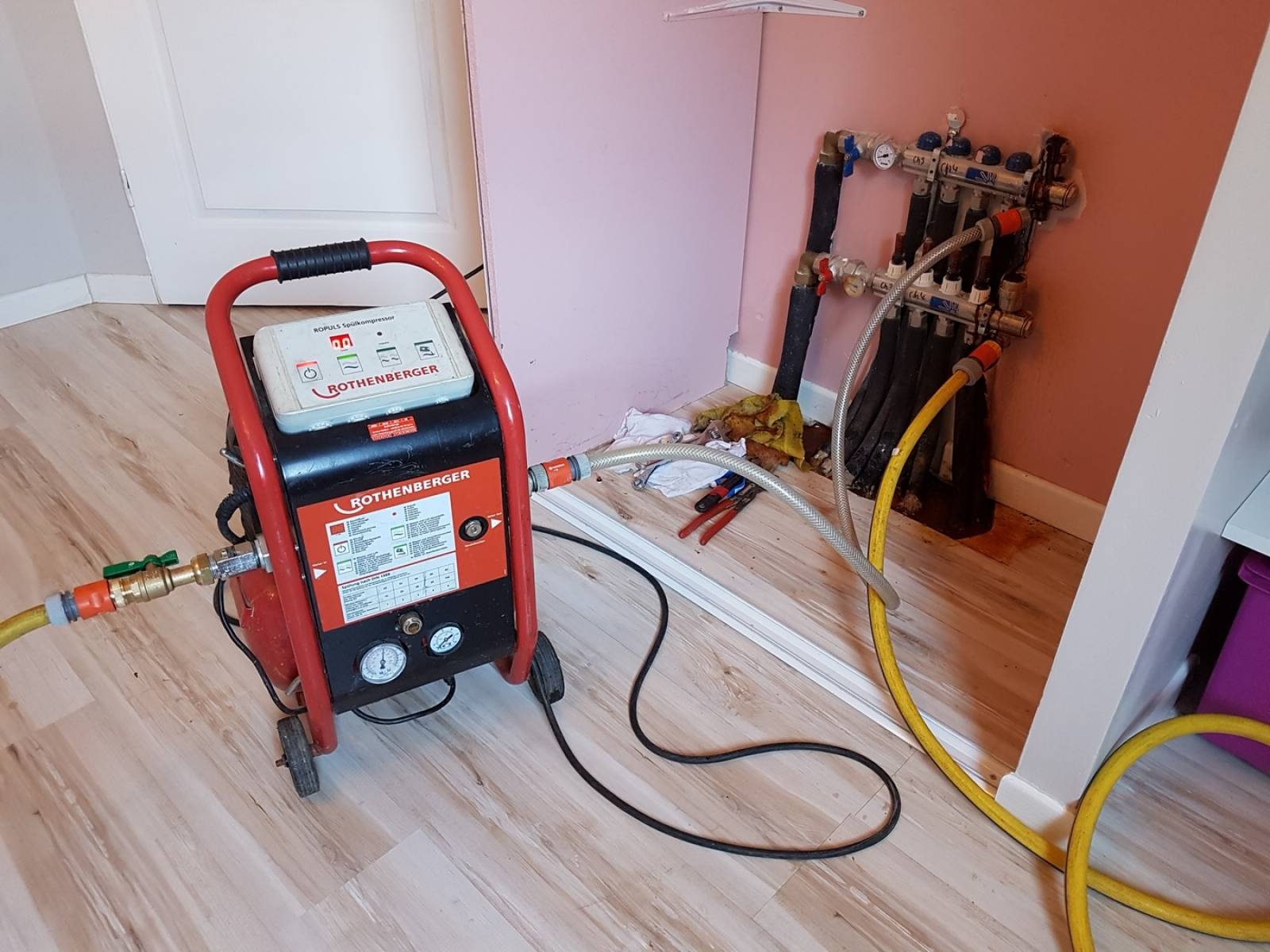 Pendik Esenler Protherm Hermetik Şofben Kombi Bakımı